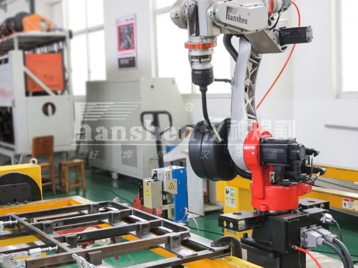 机器人自动化焊接-医疗床项目顺利通过验收